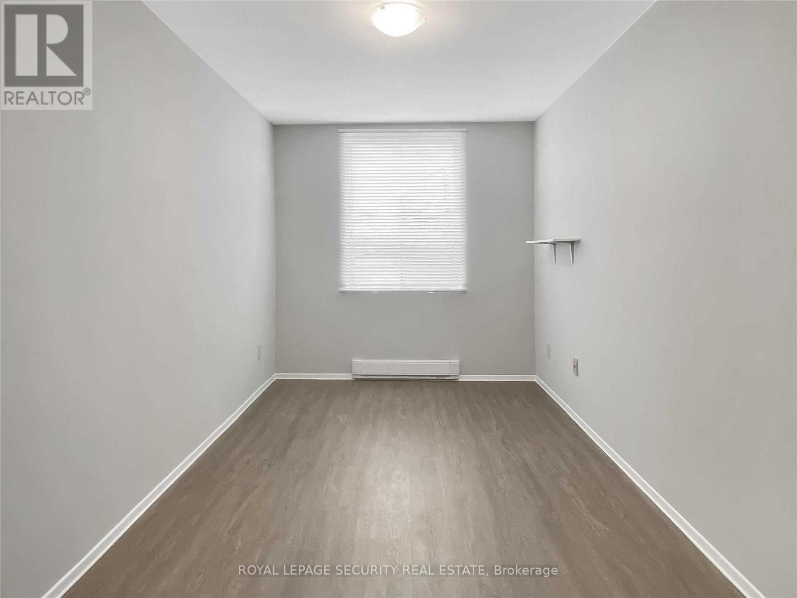308 - 696 St. Clair Avenue W Property Photo 10
