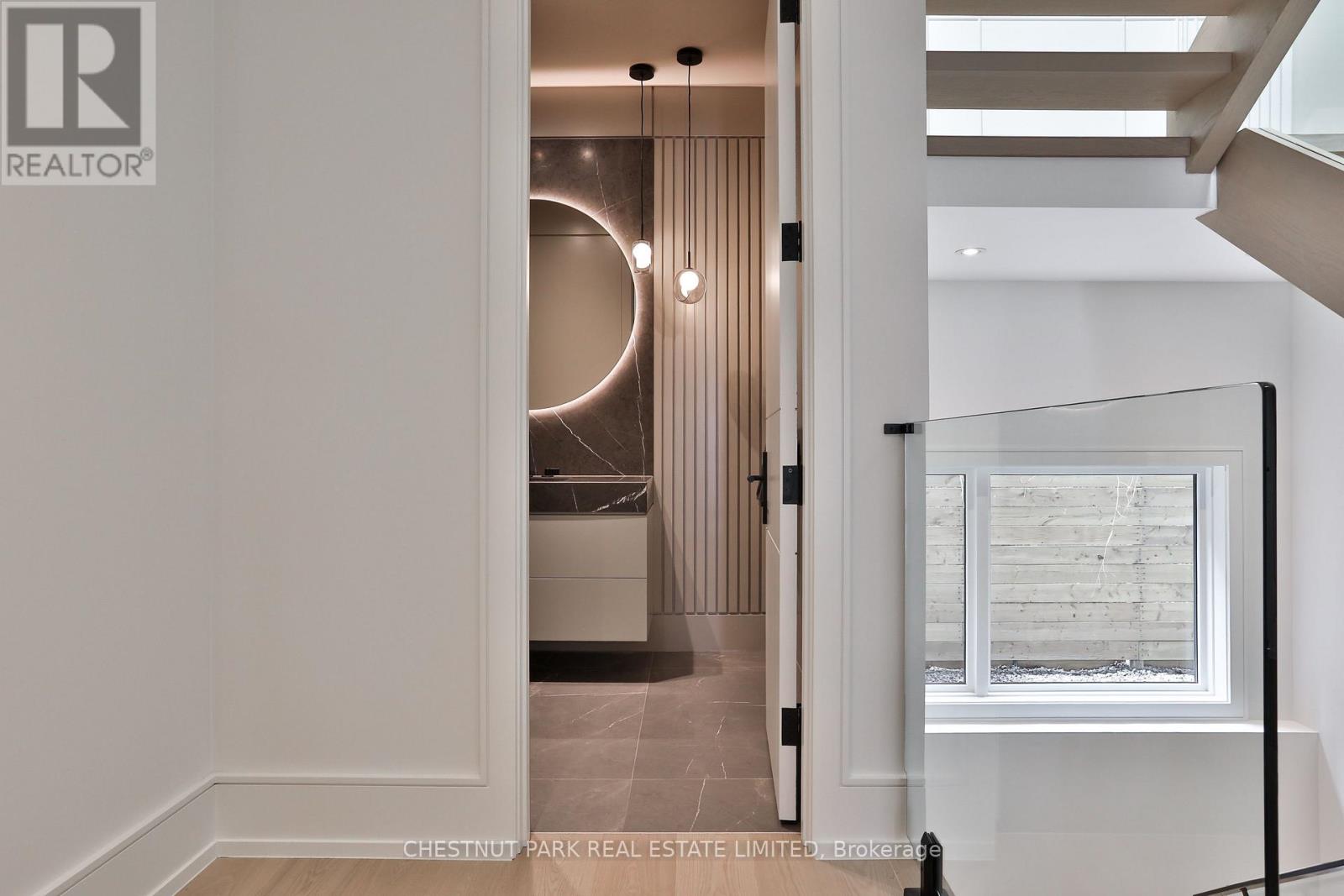 2 Marchwood Drive Property Photo 6