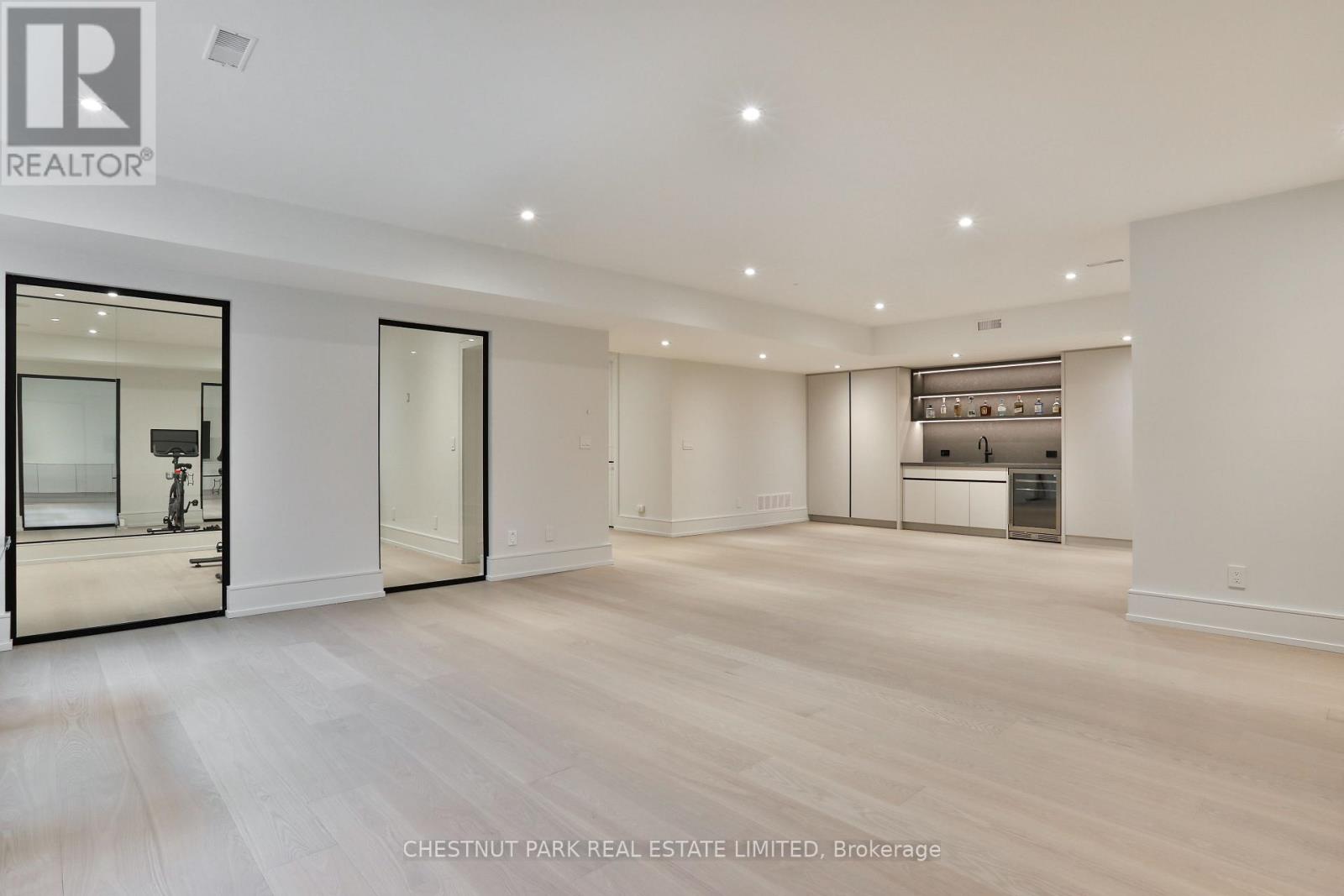 2 Marchwood Drive Property Photo 43