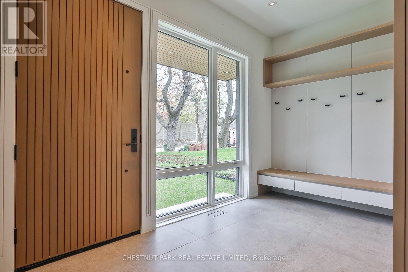2 Marchwood Drive Property Photo 45