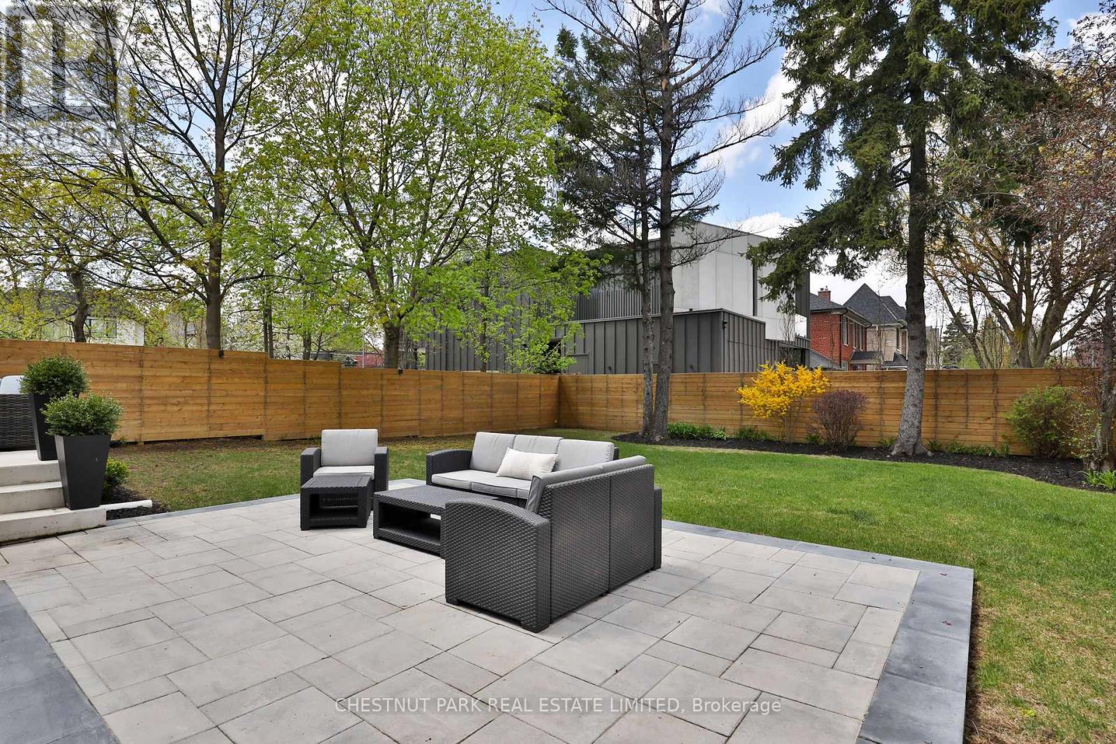2 Marchwood Drive Property Photo 50