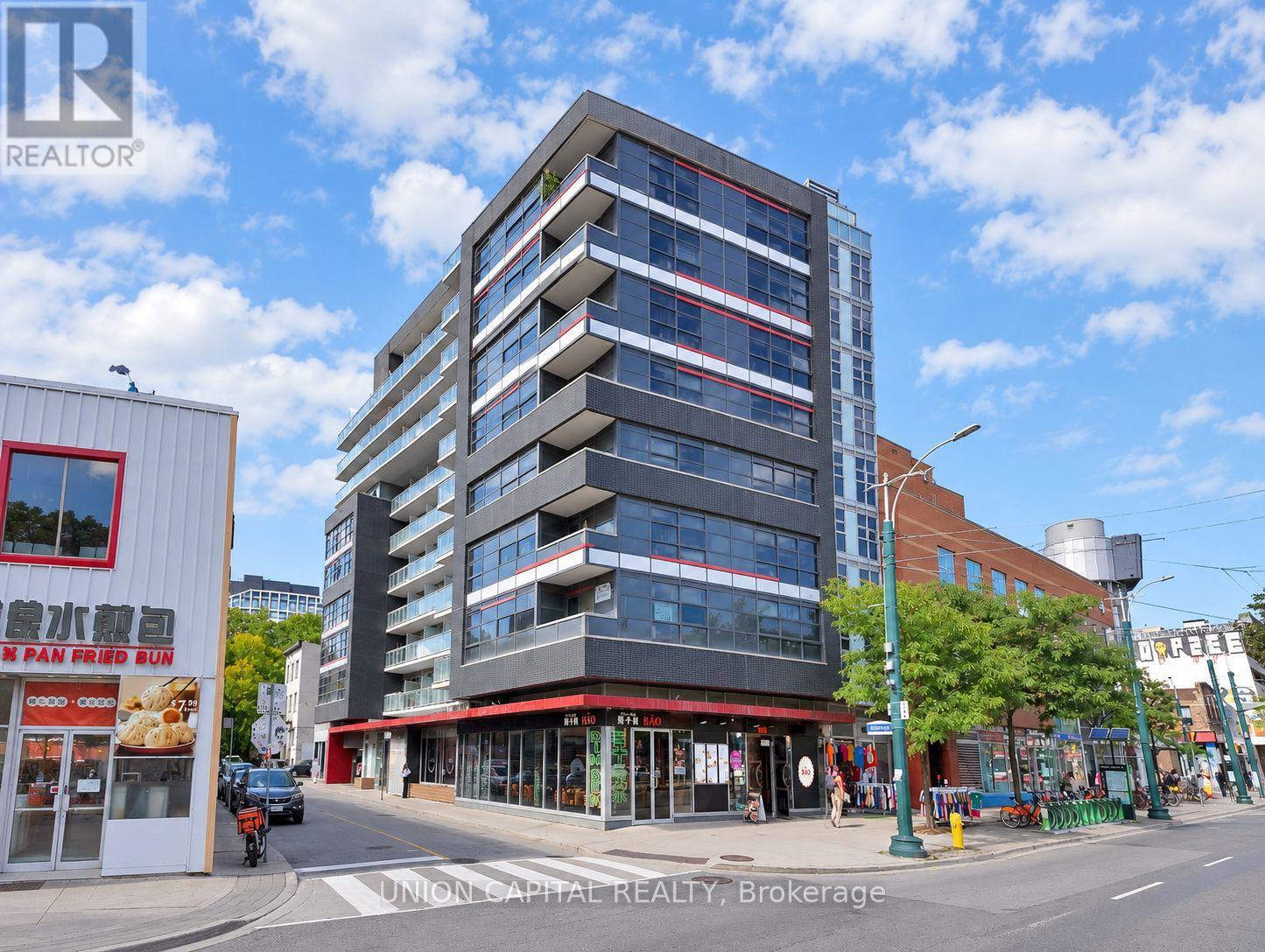 202 - 10 Willison Square Property Photo 17