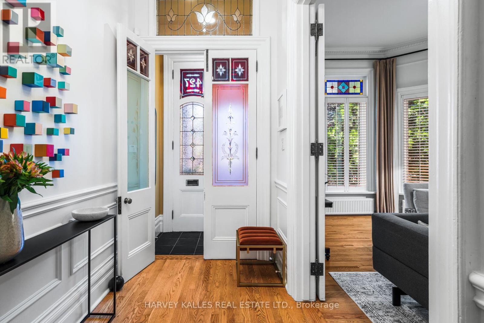 427 Ontario Street Property Photo 4
