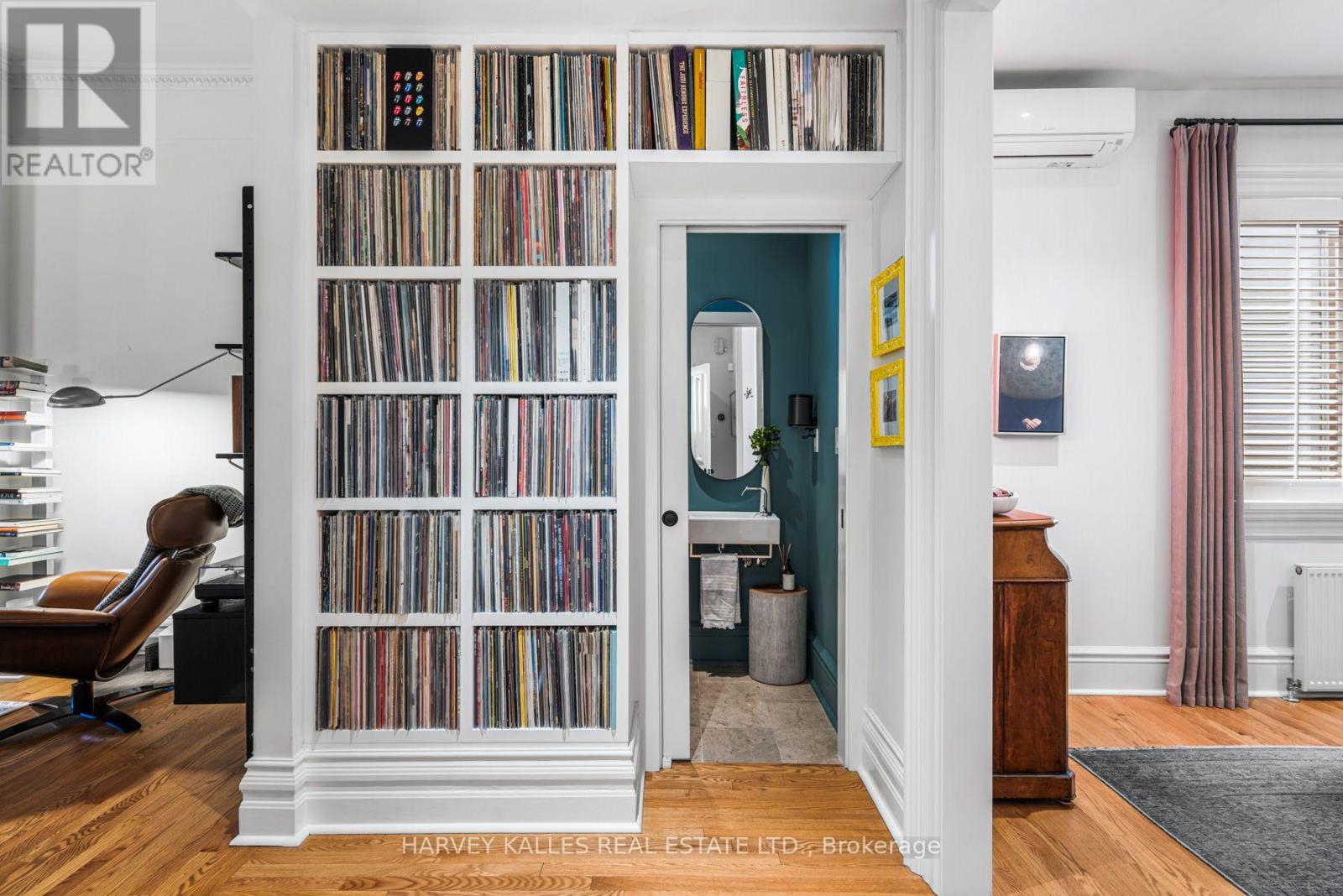 427 Ontario Street Property Photo 10