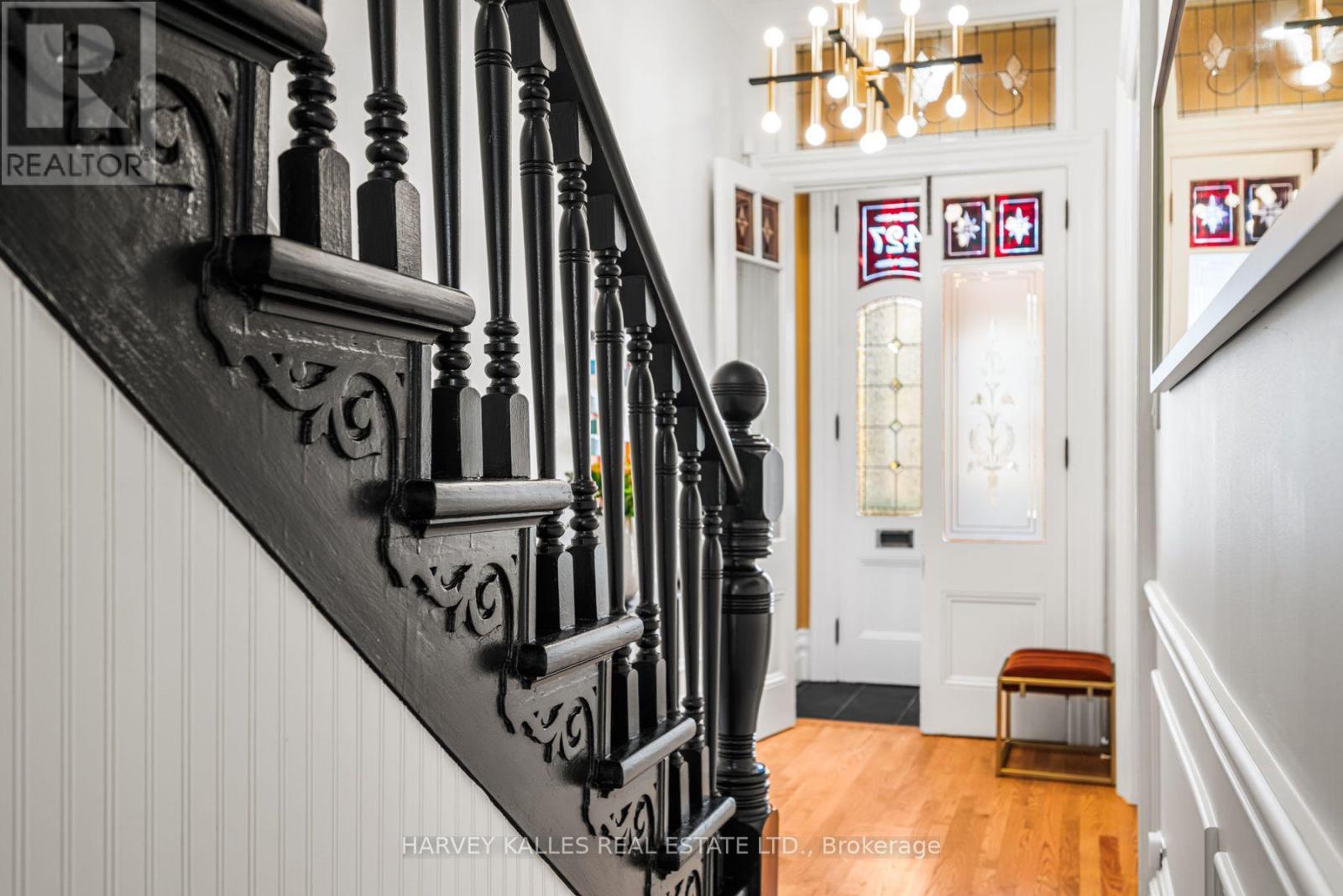 427 Ontario Street Property Photo 21