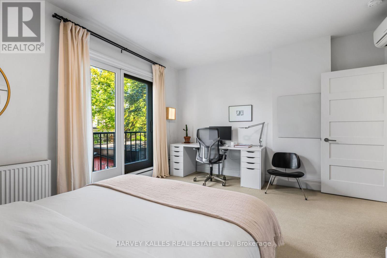 427 Ontario Street Property Photo 37