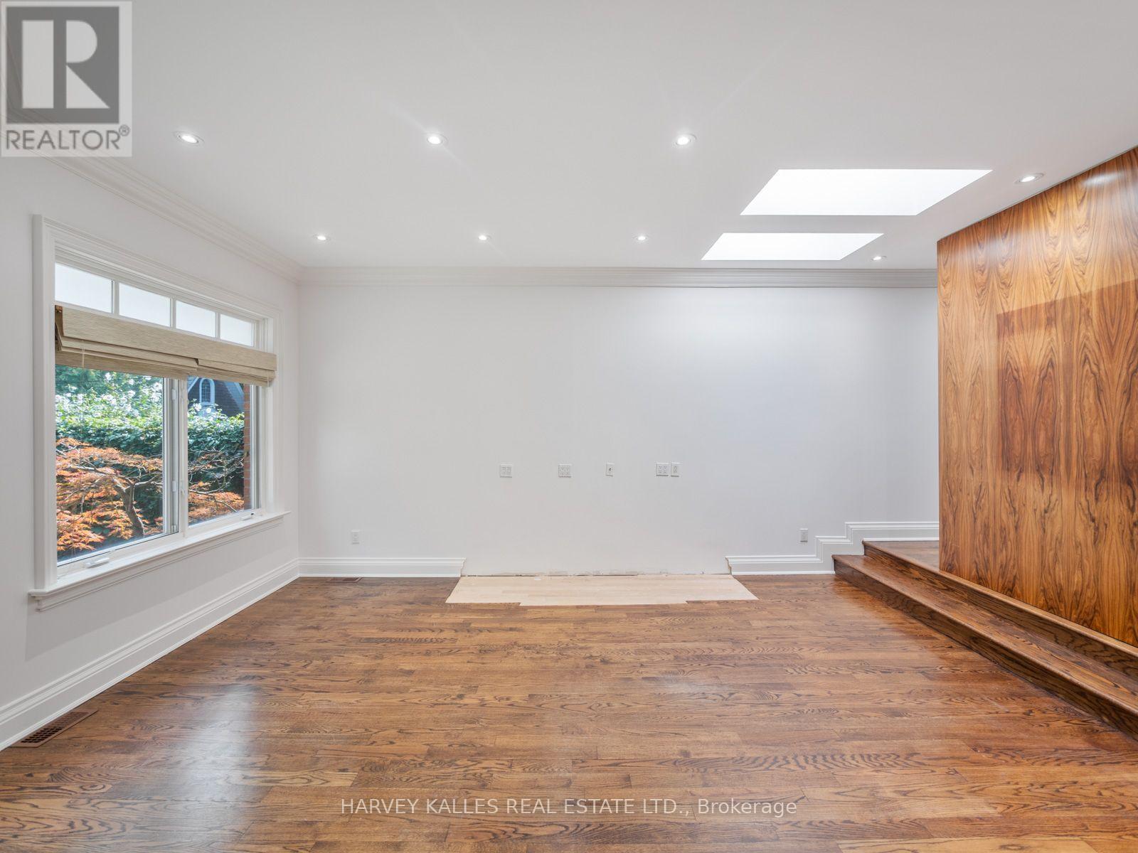 67 Warren Road Property Photo 8