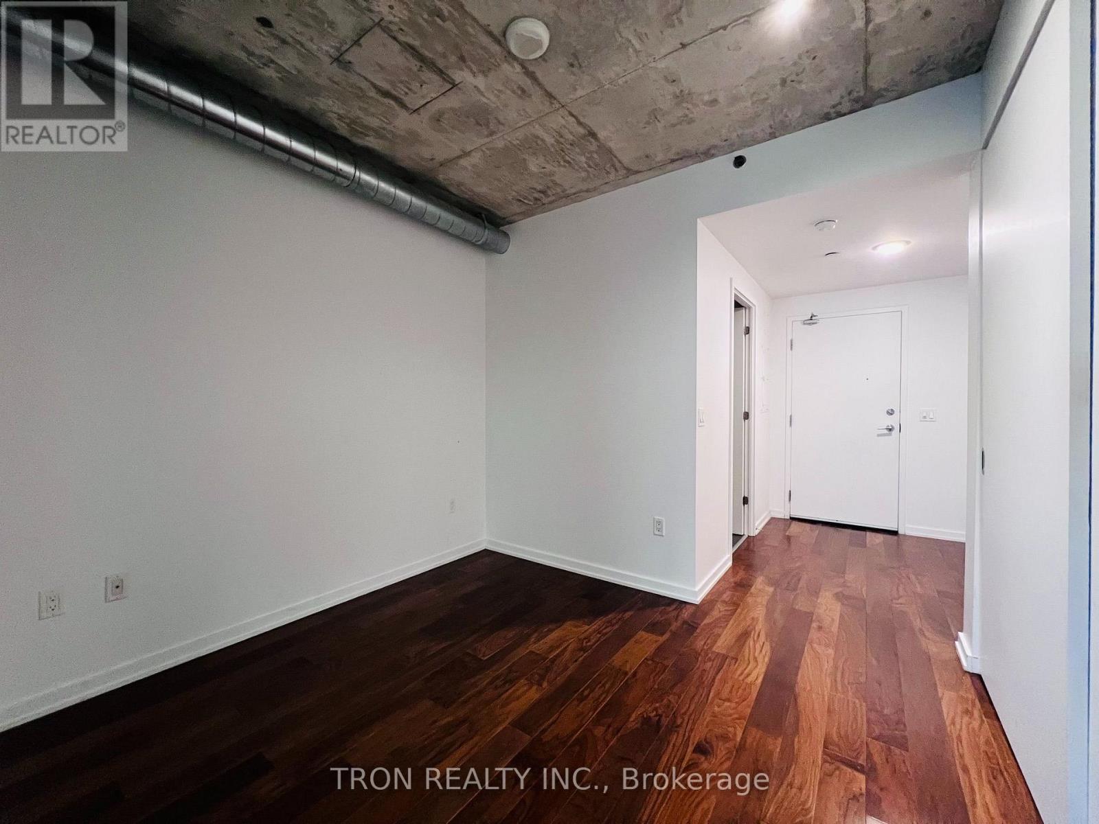 526 - 47 Lower River Street Property Photo 4
