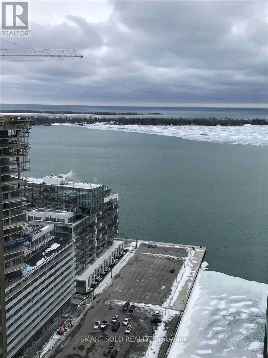 3410 - 10 Yonge Street Property Photo 9