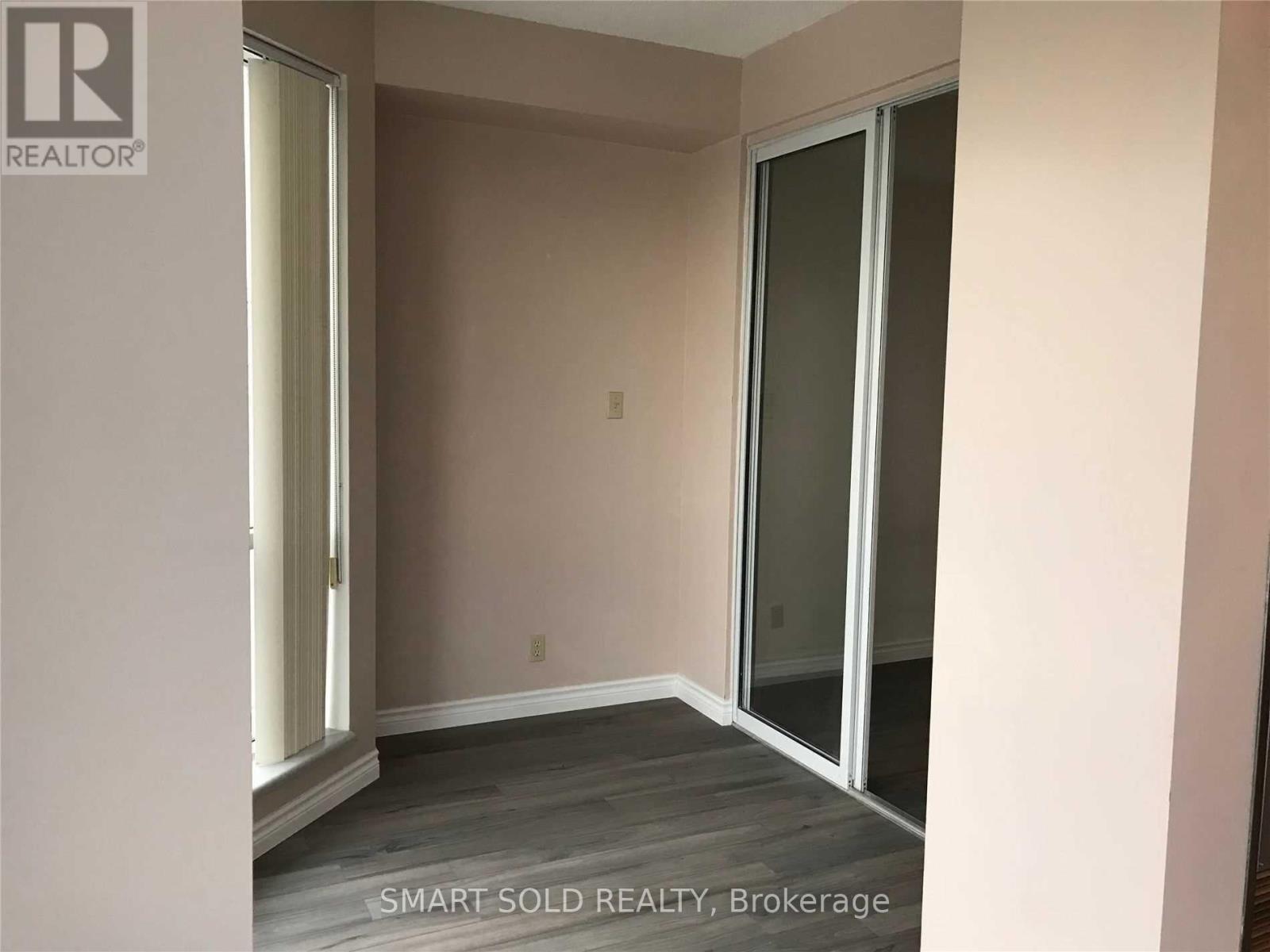 3410 - 10 Yonge Street Property Photo 13