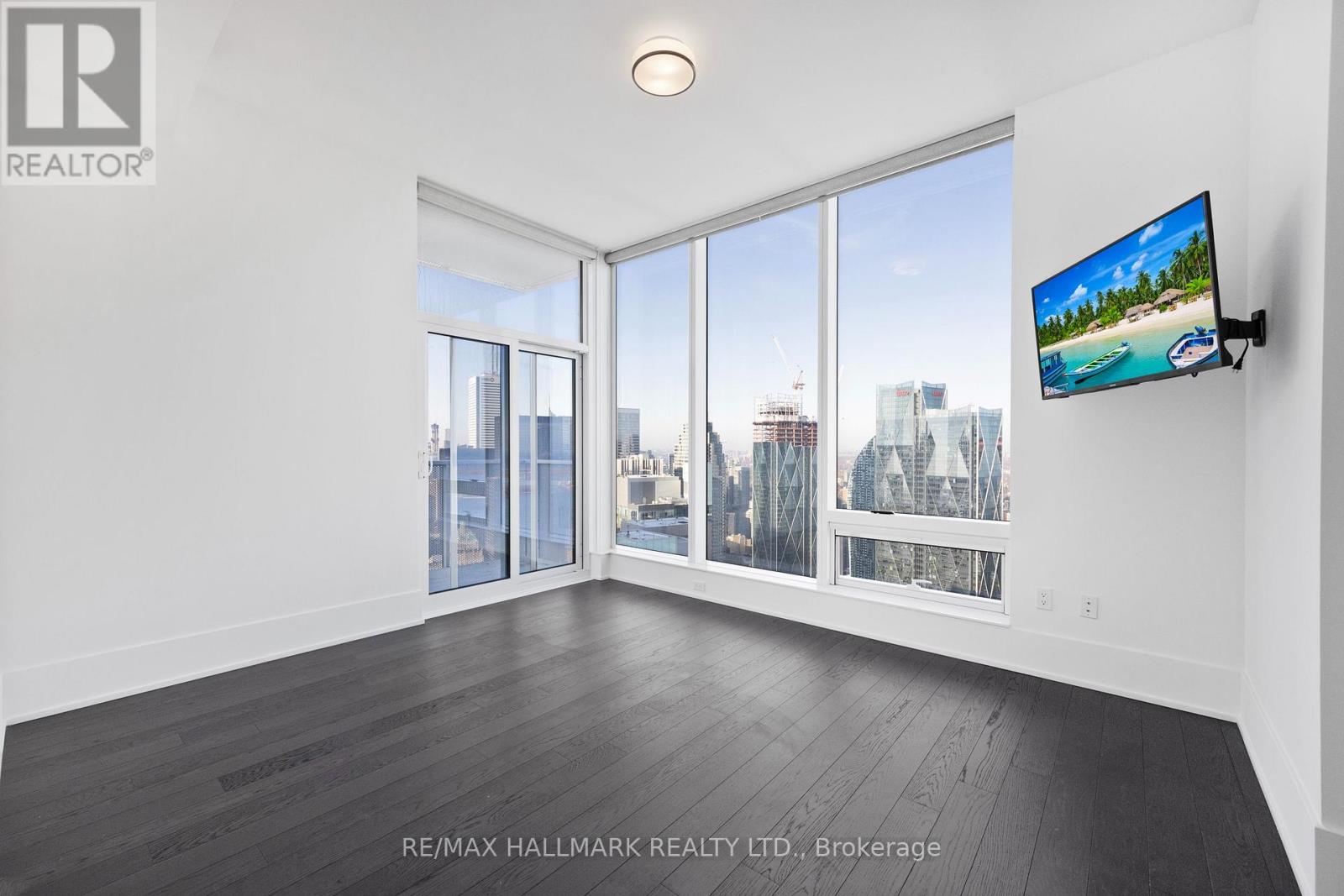 6403 - 10 York Street Property Photo 18