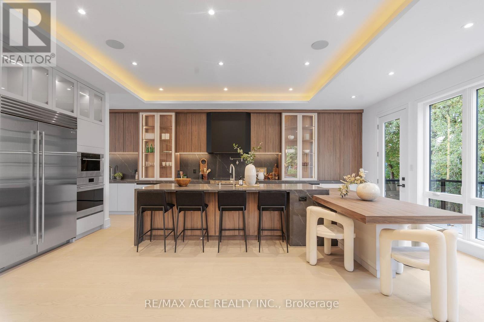 162 Church Avenue Property Photo 8