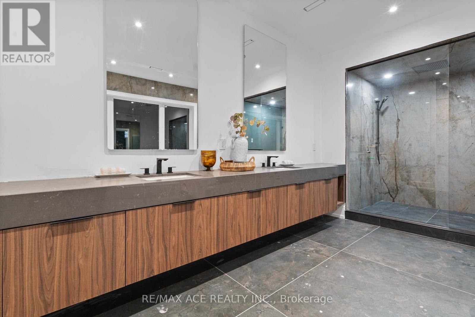 162 Church Avenue Property Photo 28