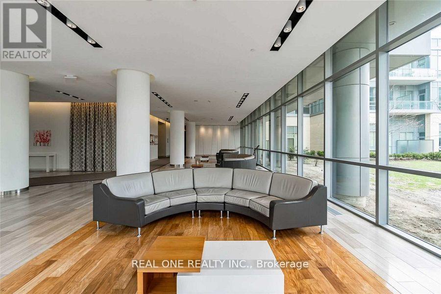 2611 - 66 Forest Manor Road Property Photo 2