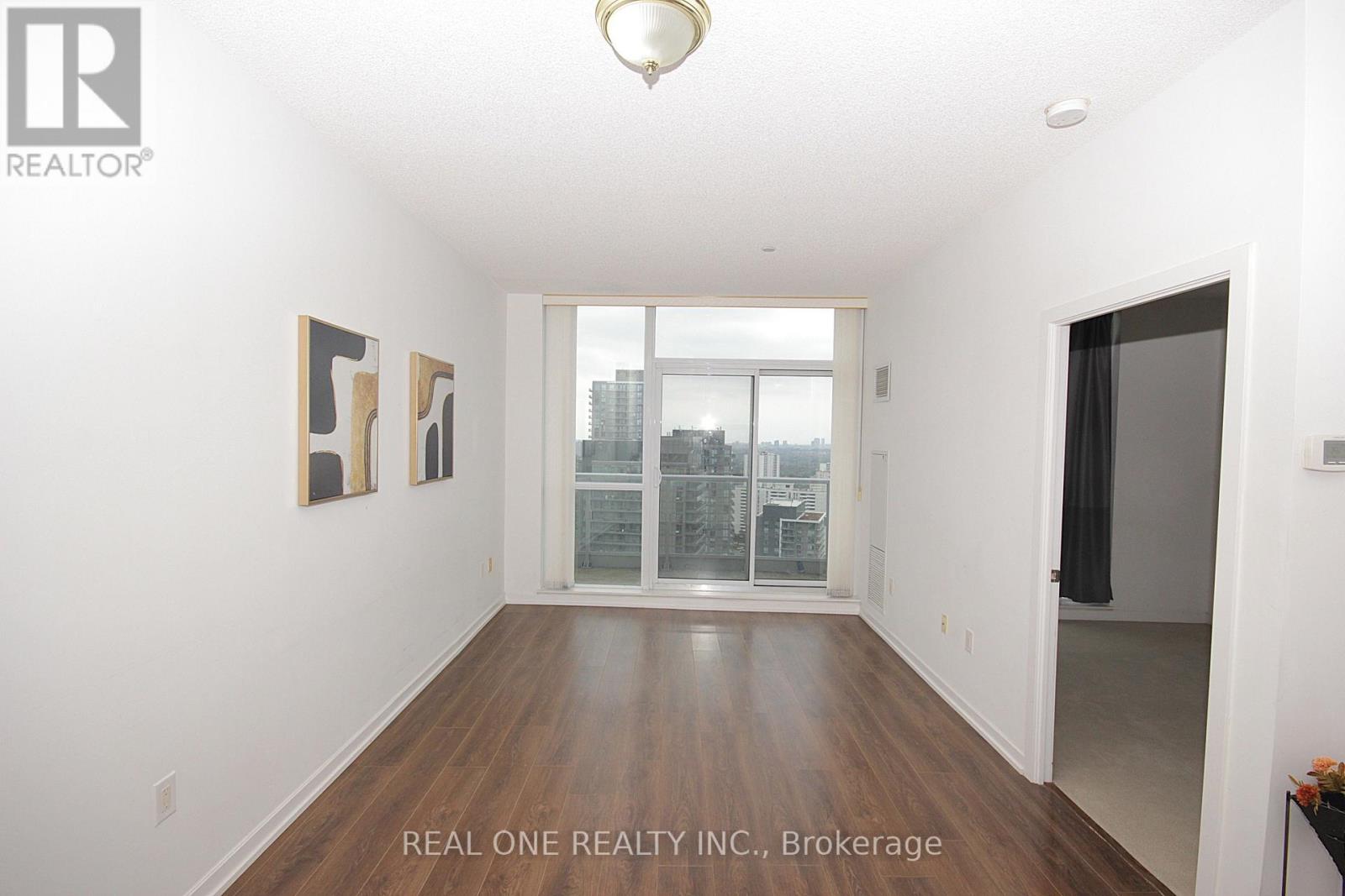 2611 - 66 Forest Manor Road Property Photo 6
