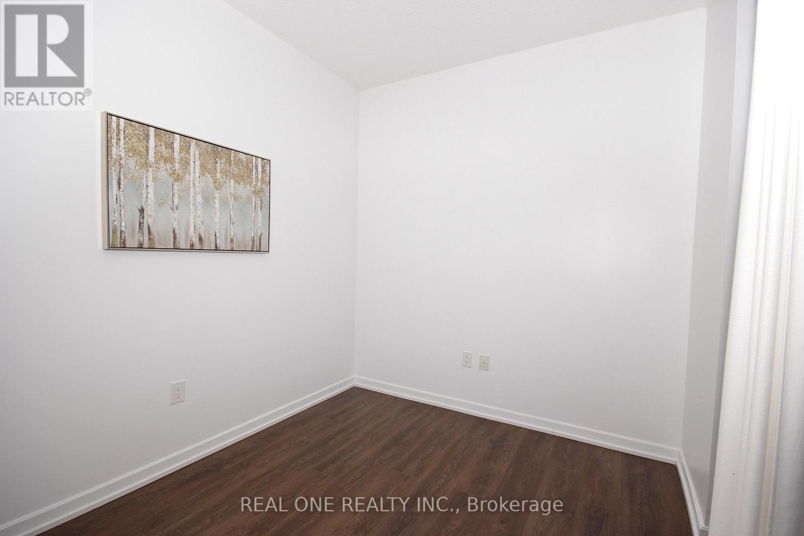 2611 - 66 Forest Manor Road Property Photo 16
