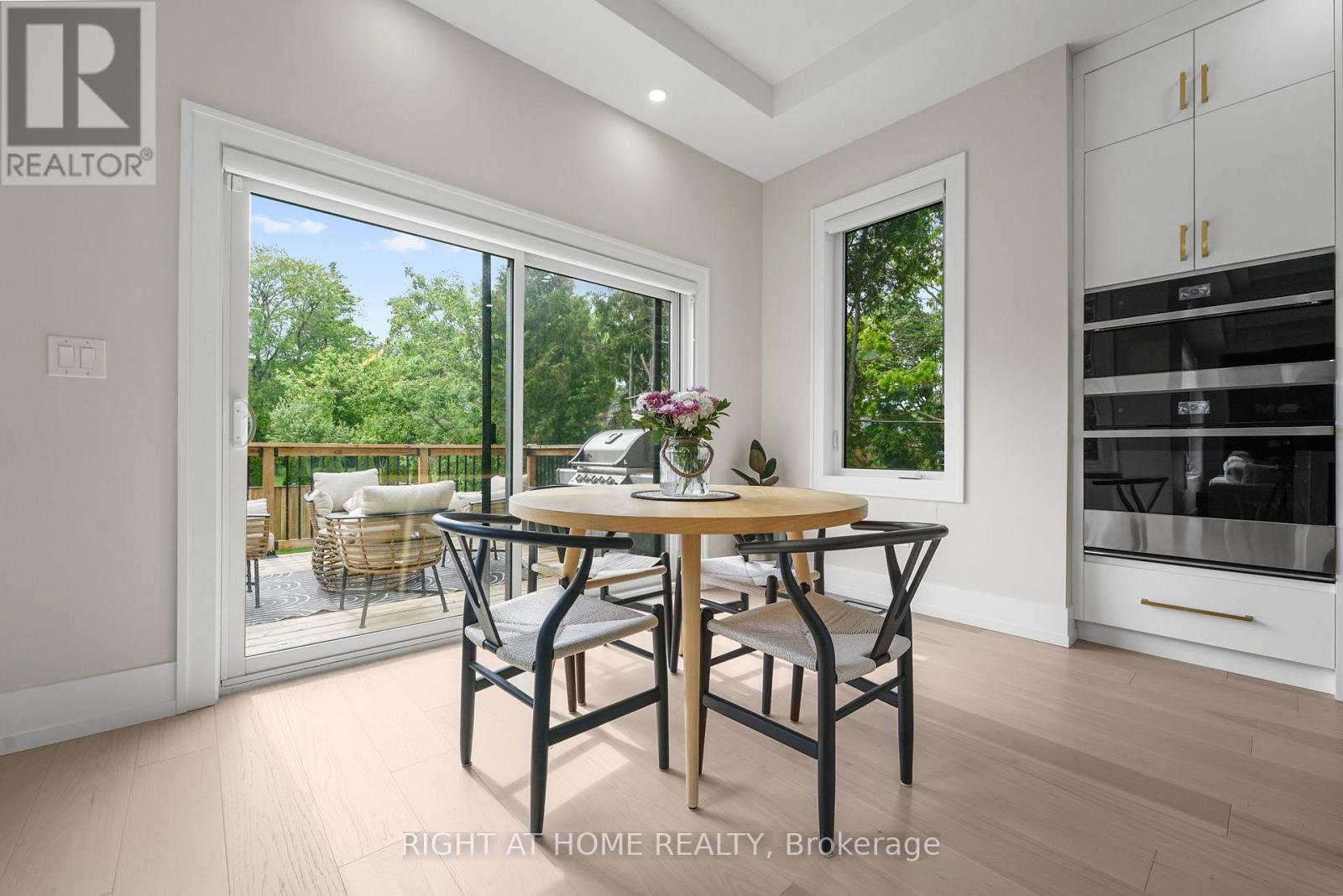 262 Senlac Road Property Photo 14