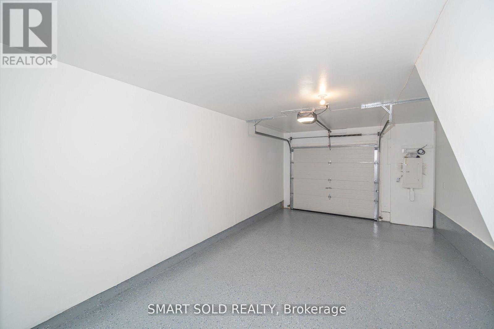 29 Spruce Pines Crescent Property Photo 10