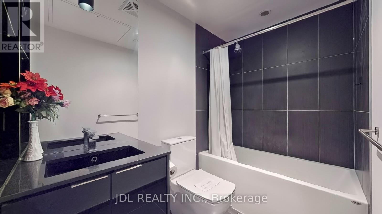 4108 - 70 Temperance Street Property Photo 6