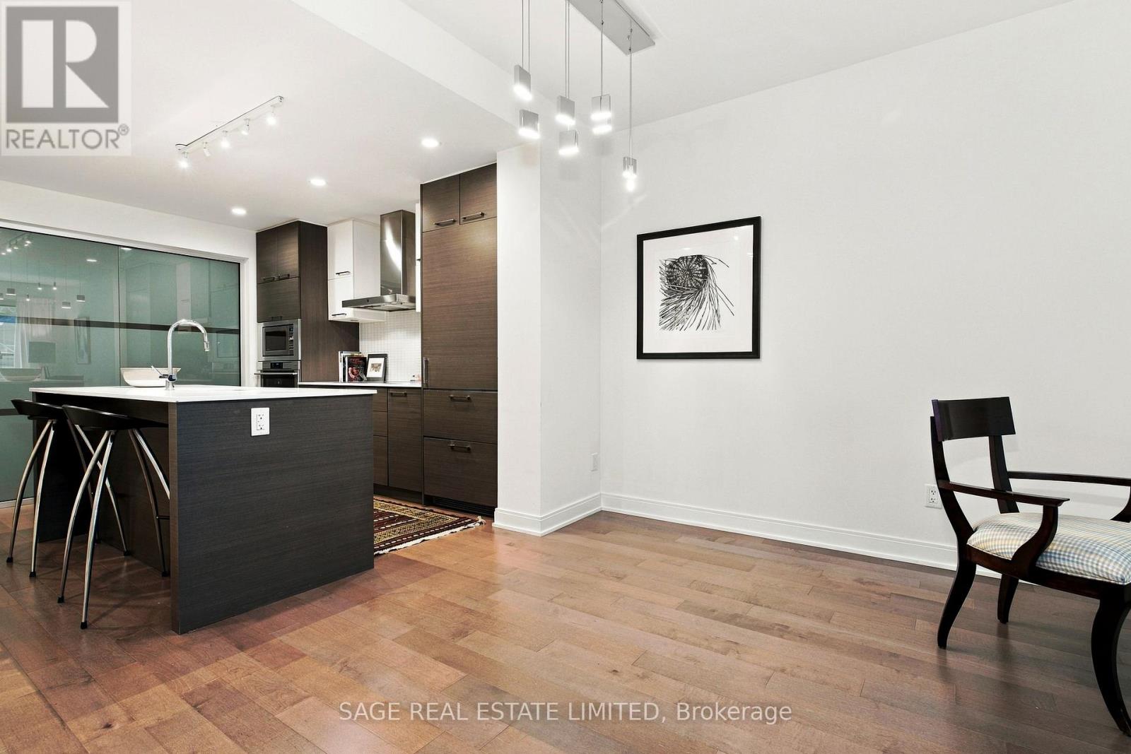 417 - 55 Front Street E Property Photo 12