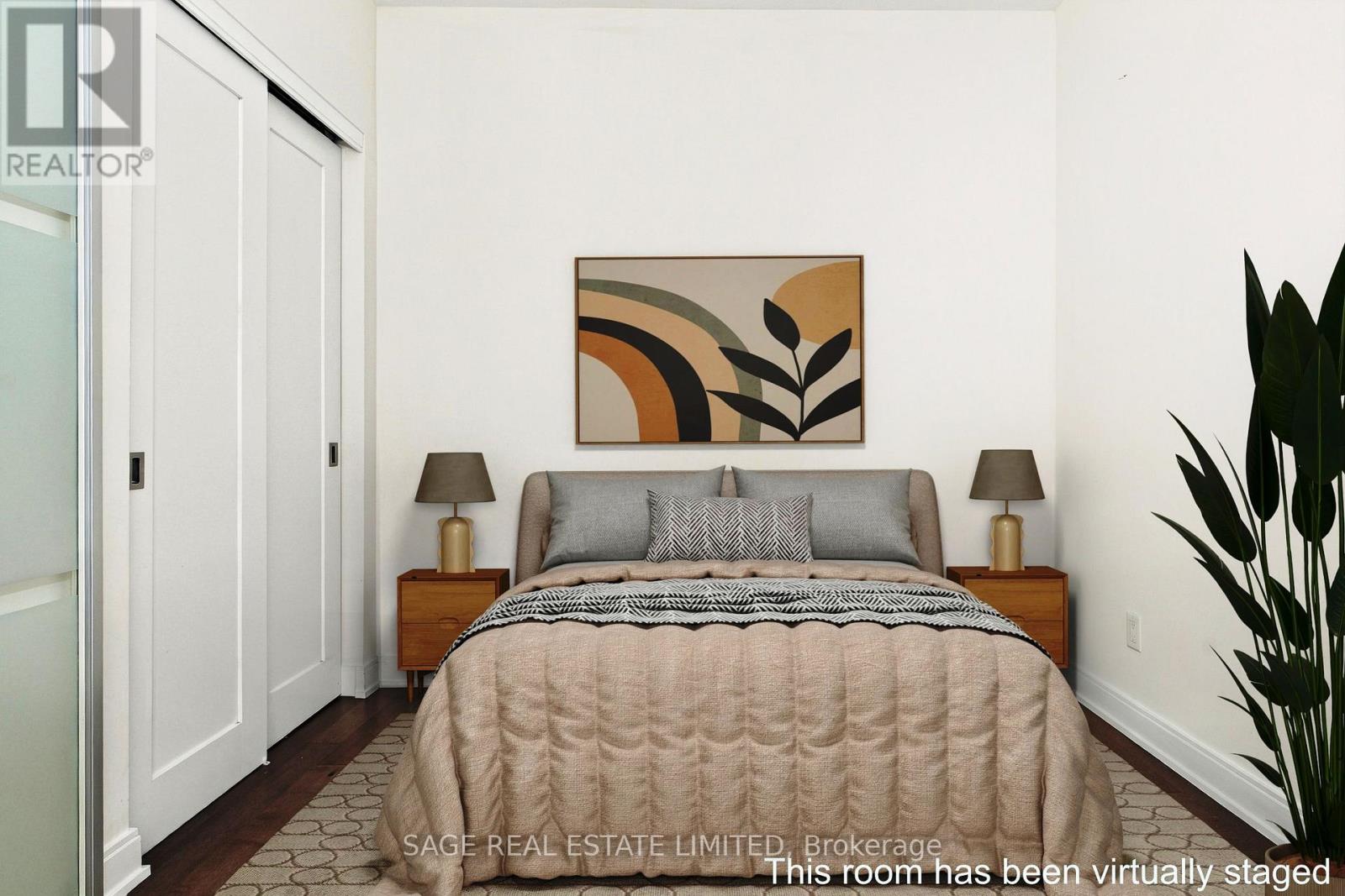 417 - 55 Front Street E Property Photo 24