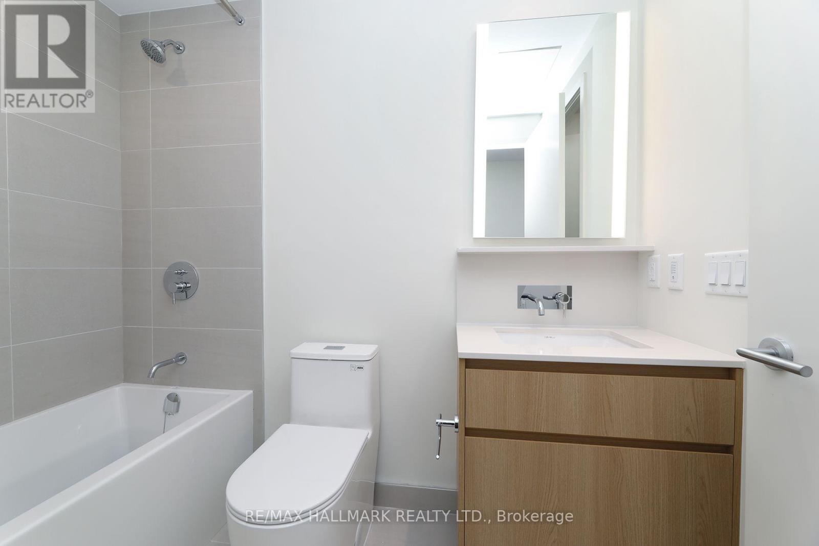 306 - 322 Dupont Street Property Photo 12