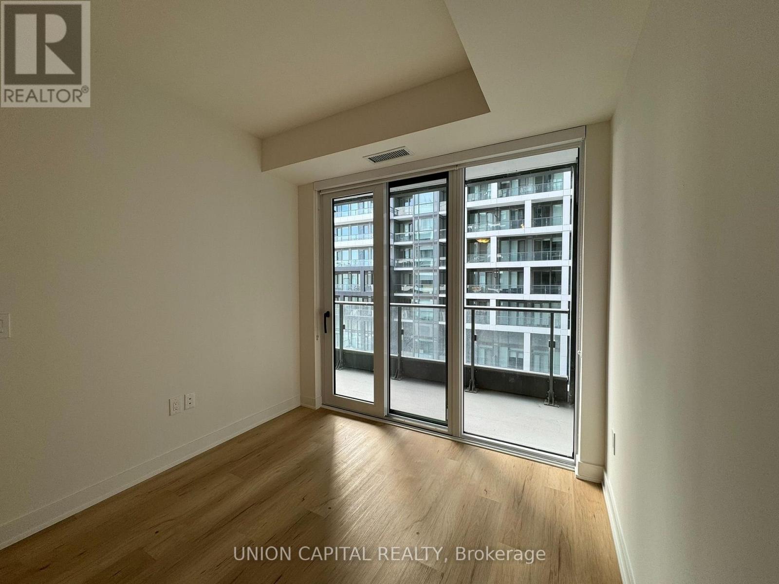 629 - 60 Princess Street Property Photo 5