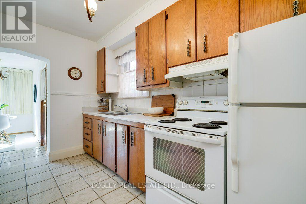 247 Melrose Avenue Property Photo 10