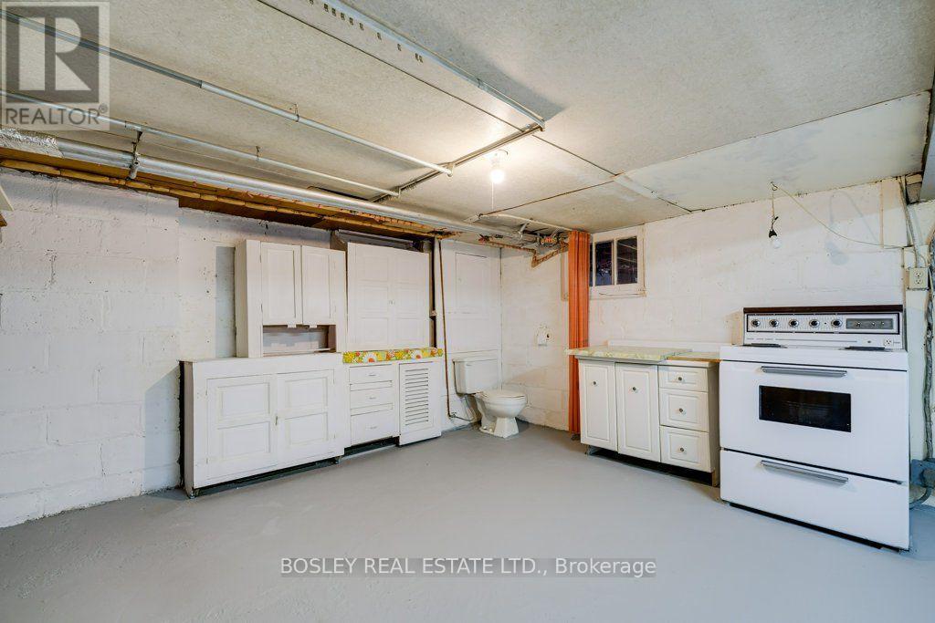 247 Melrose Avenue Property Photo 28