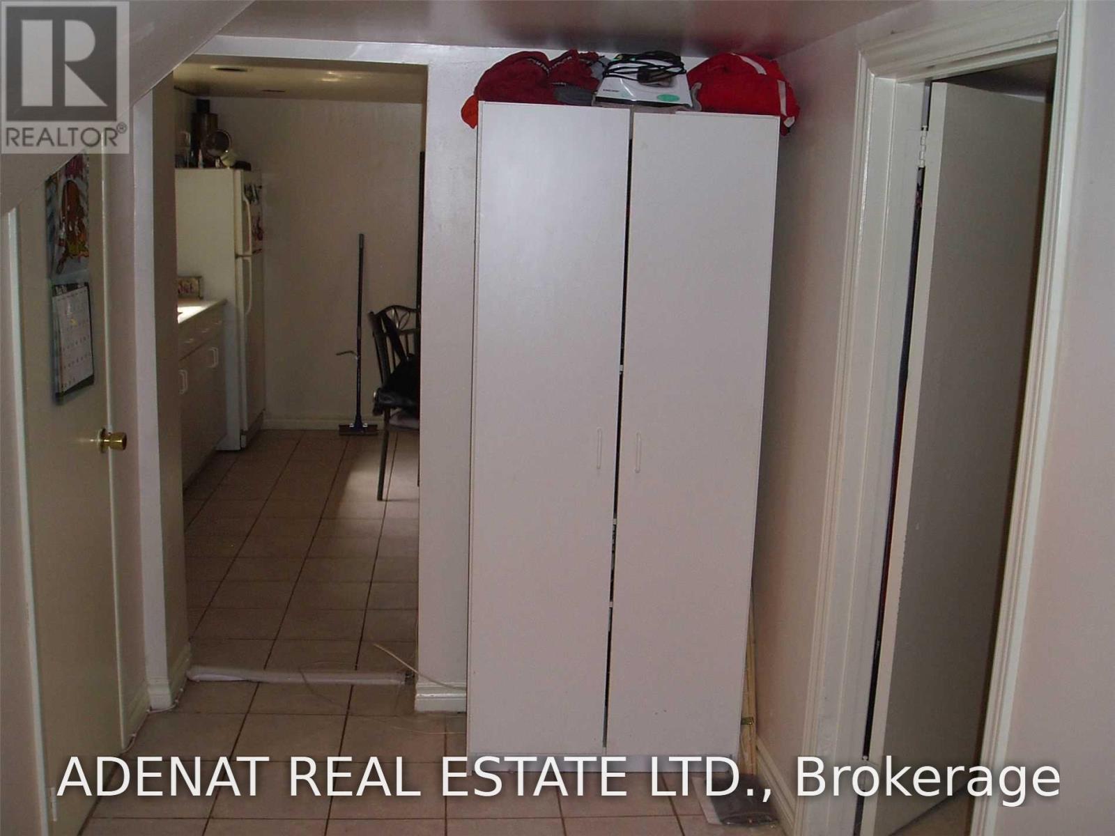 Bsmt - 146 Fairholme Avenue Property Photo 6