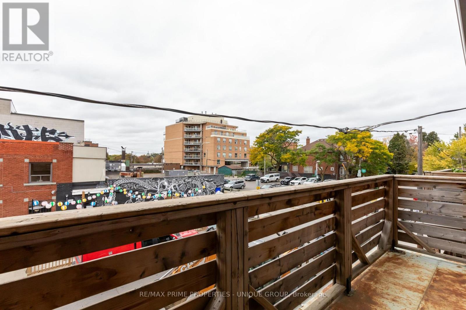 2 - 365 Clinton Street Property Photo 12