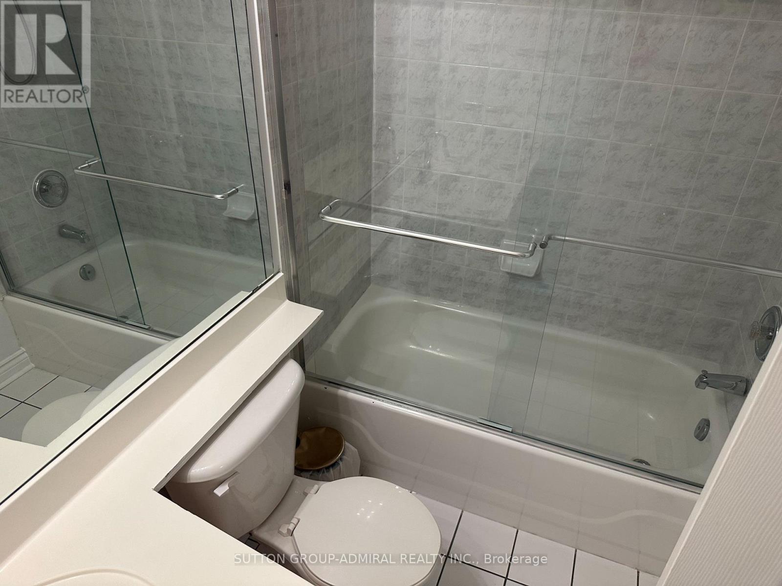 14 - 757 Sheppard--main Avenue W Property Photo 20
