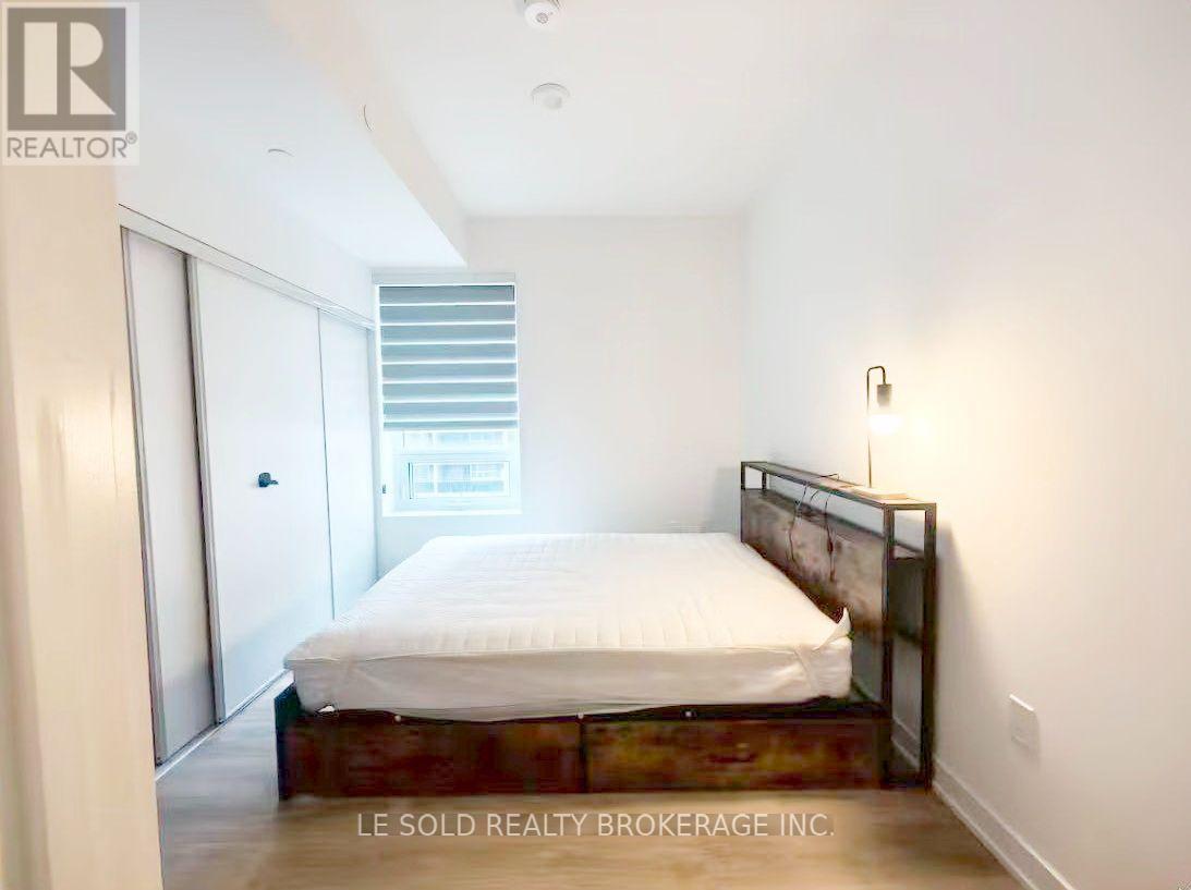 711 Master Bedroom - 127 Broadway Avenue Property Photo 5