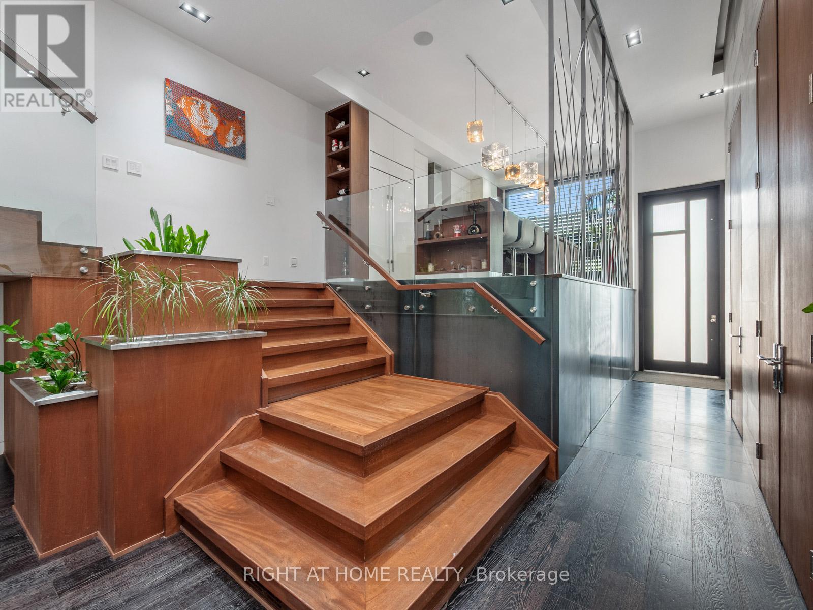 336 Melrose Avenue Property Photo 3