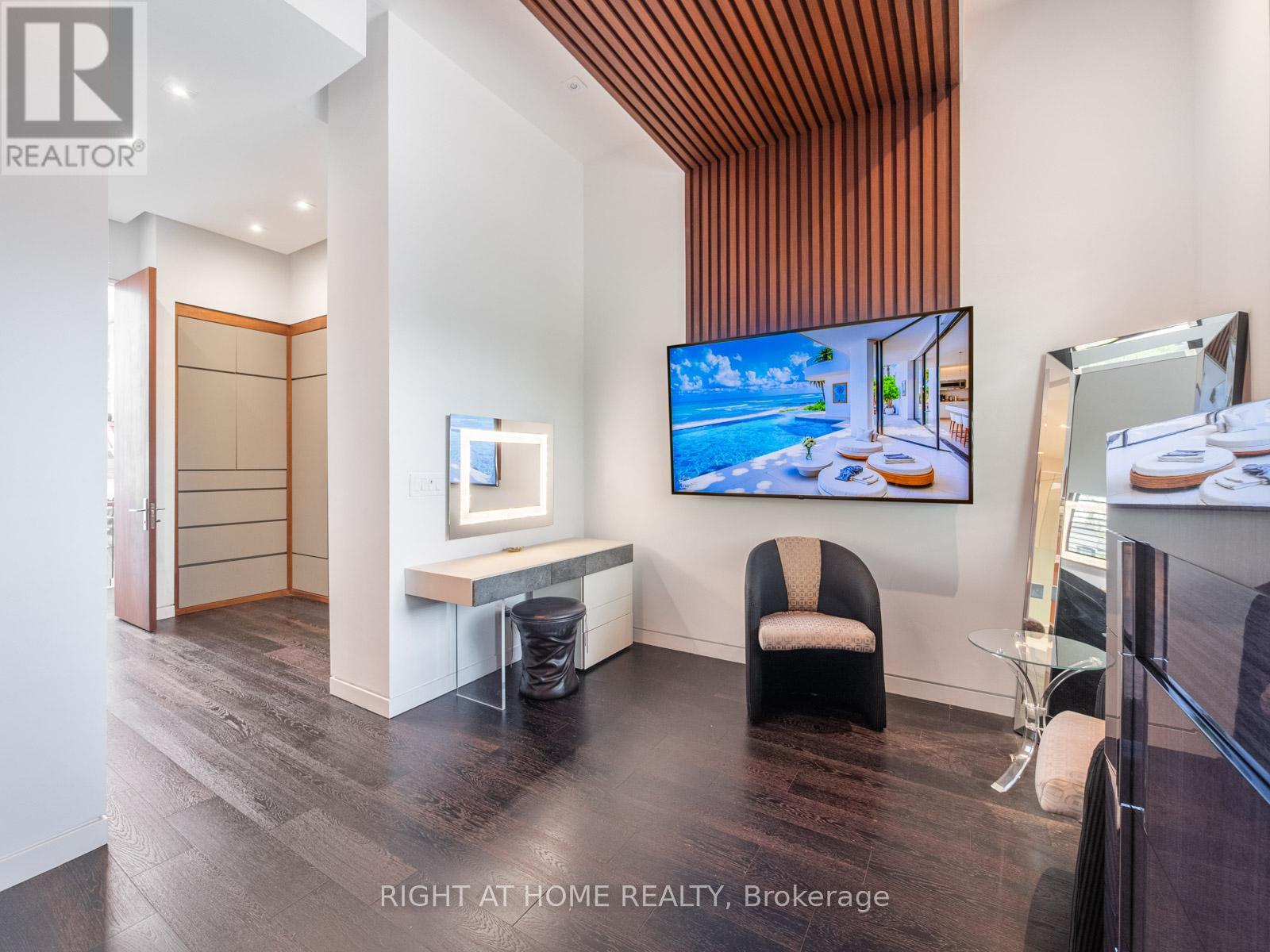336 Melrose Avenue Property Photo 20