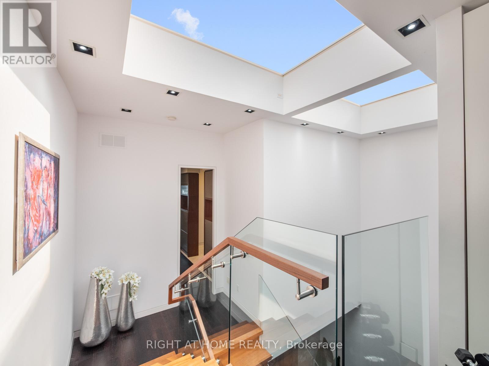336 Melrose Avenue Property Photo 24