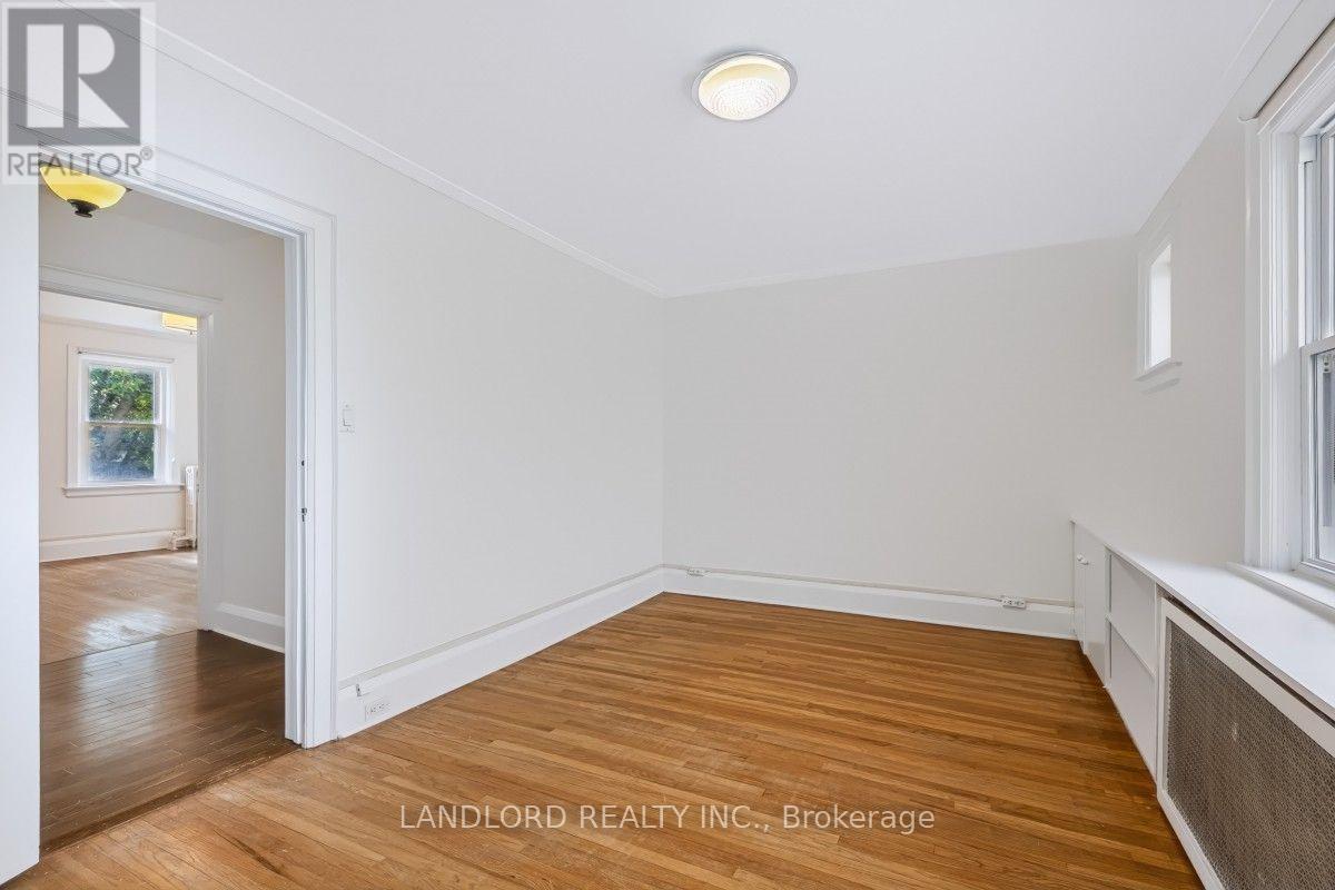 159 Lawrence Avenue W Property Photo 19