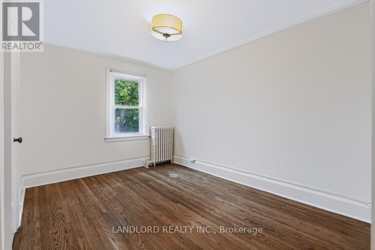 159 Lawrence Avenue W Property Photo 22