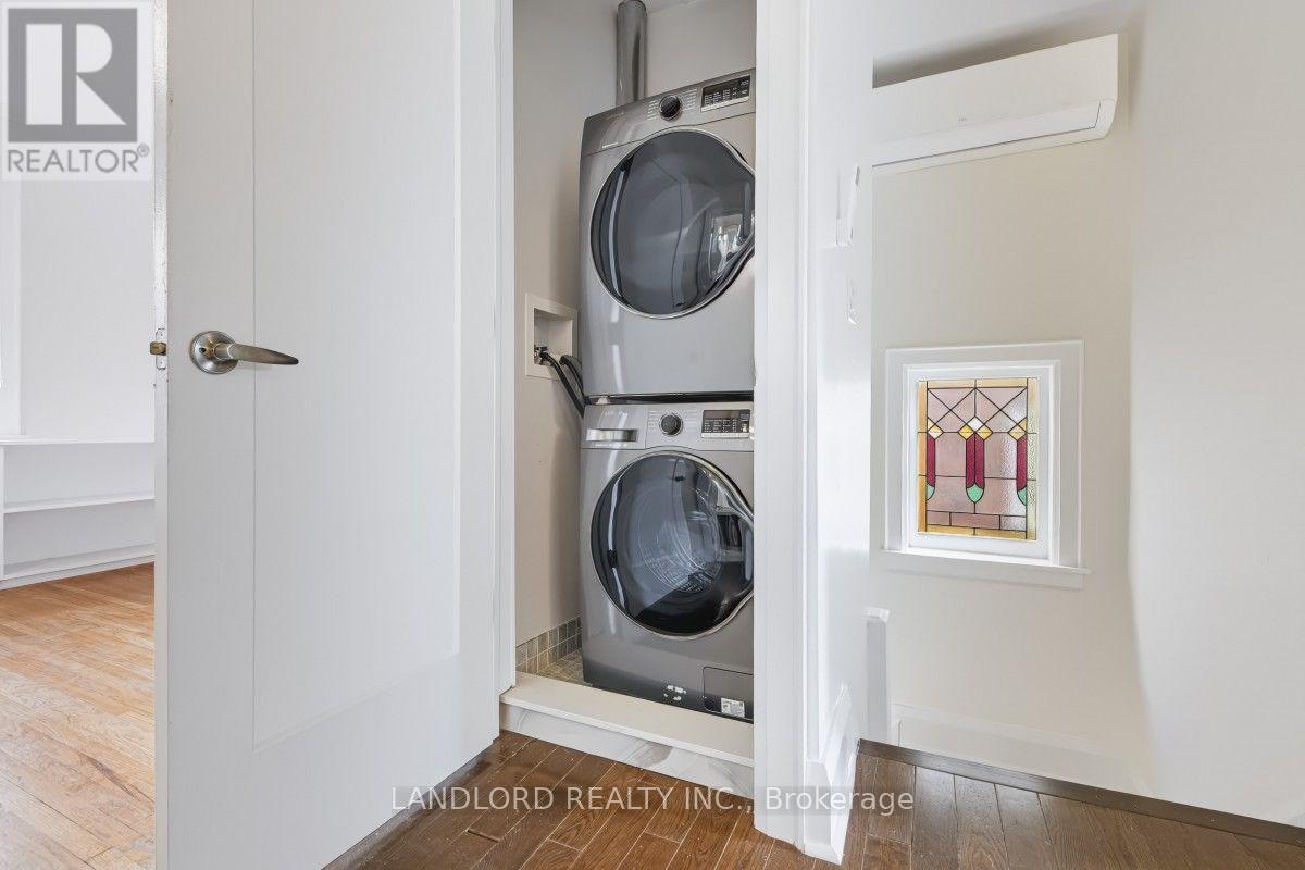 159 Lawrence Avenue W Property Photo 28