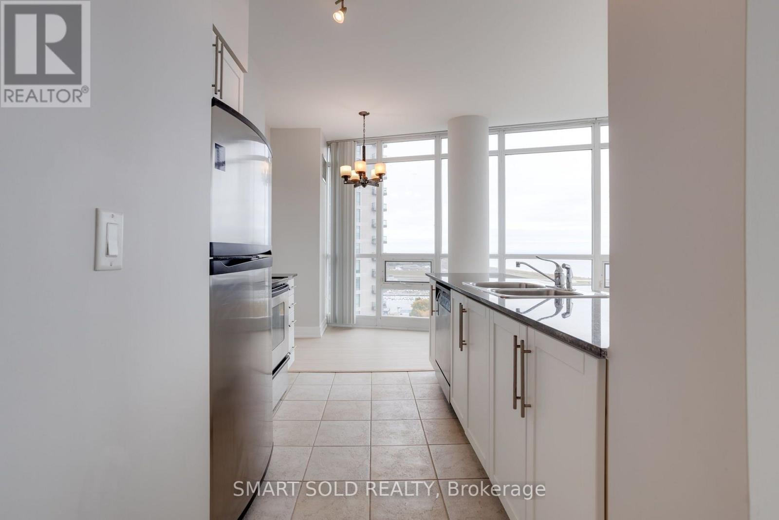 2603 - 231 Fort York Boulevard Property Photo 2