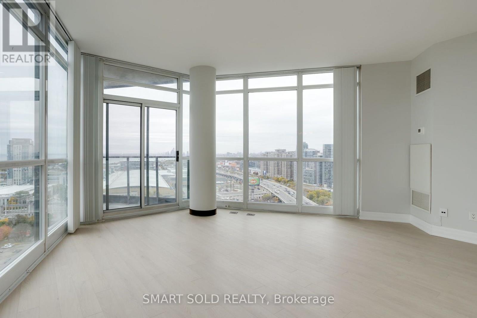 2603 - 231 Fort York Boulevard Property Photo 11