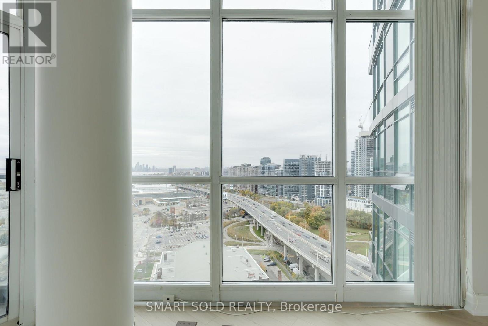 2603 - 231 Fort York Boulevard Property Photo 12