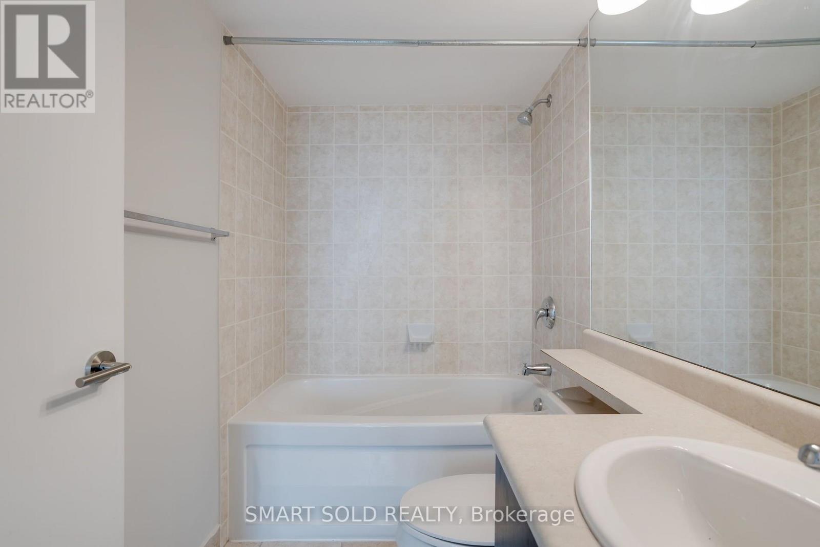 2603 - 231 Fort York Boulevard Property Photo 27