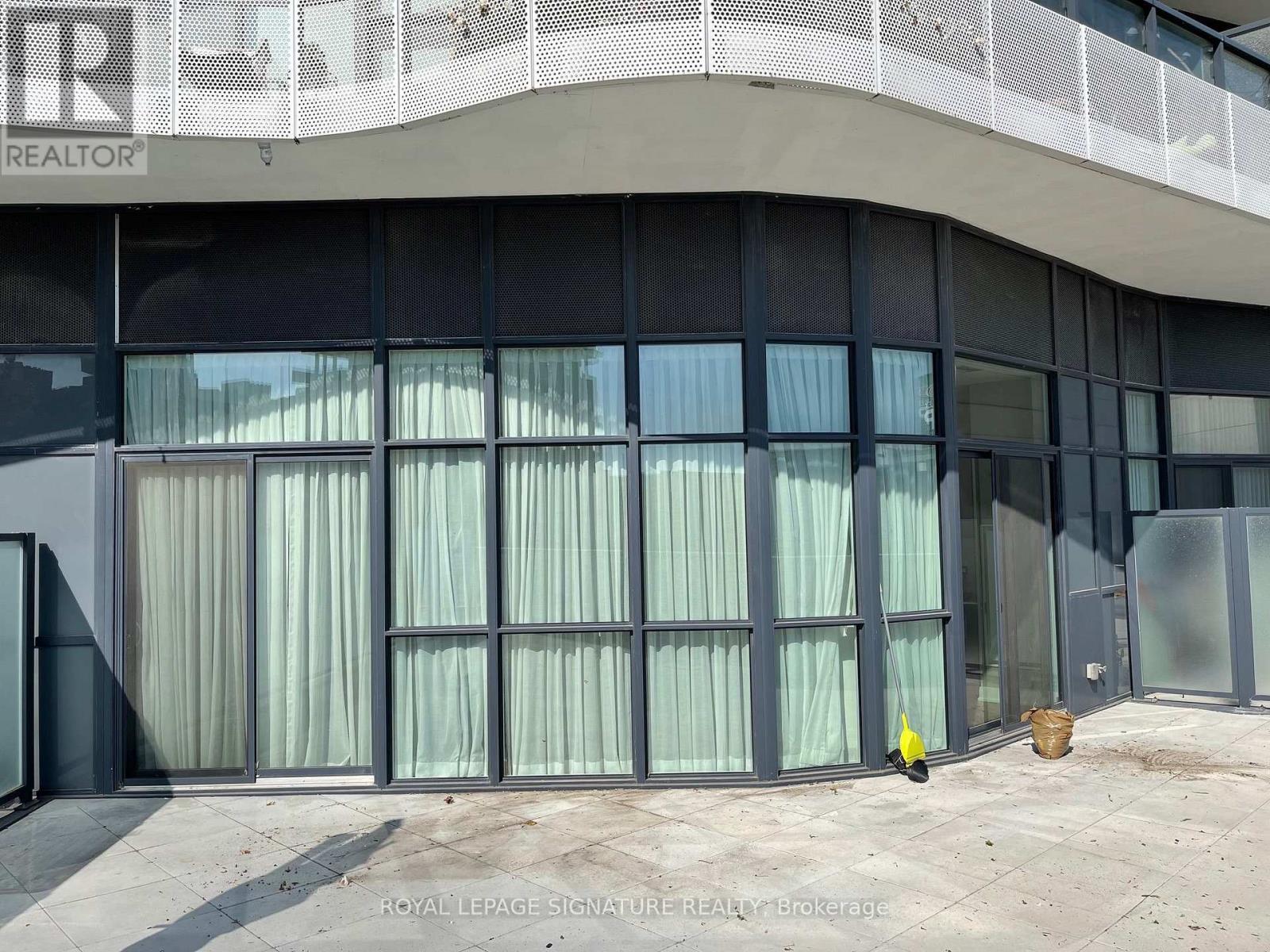 113 - 99 The Donway W Property Photo 20