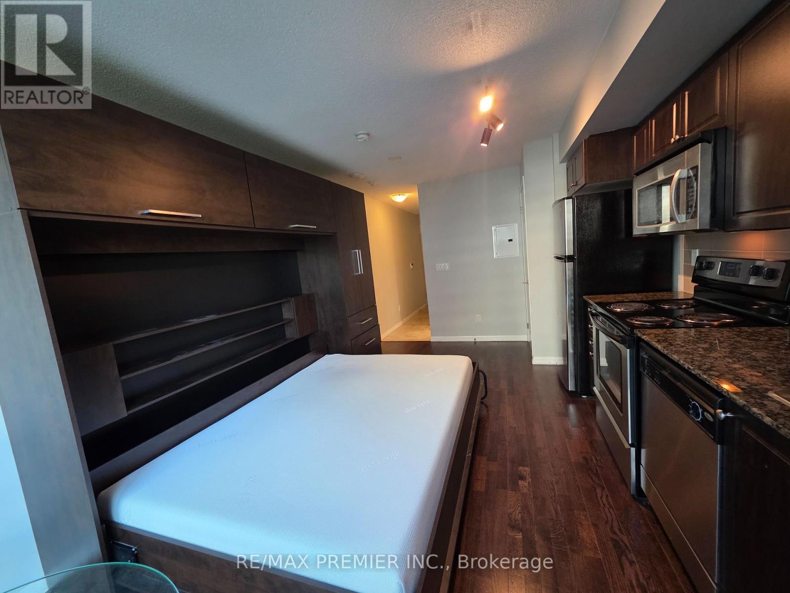475 - 209 Fort York Boulevard Property Photo 5