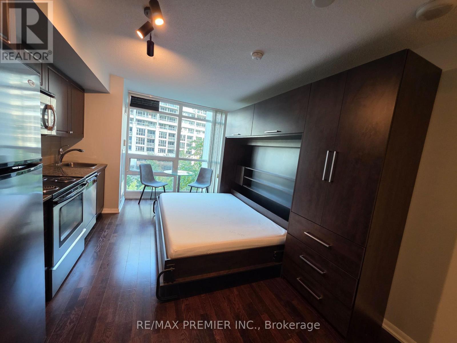 475 - 209 Fort York Boulevard Property Photo 6
