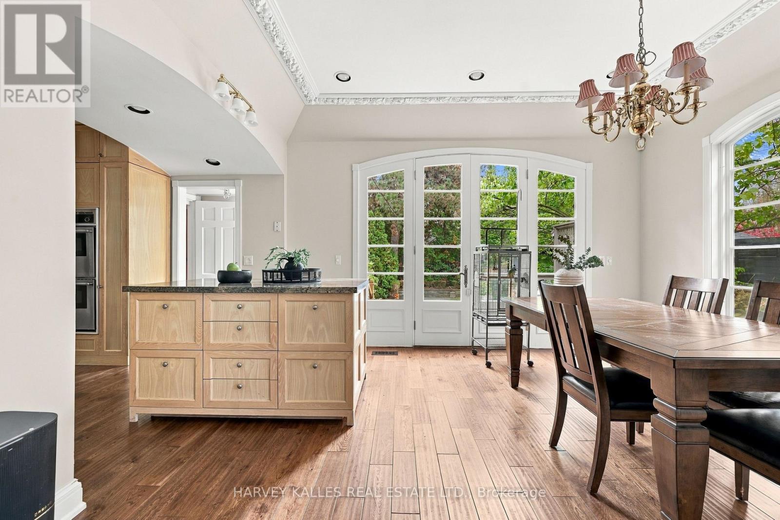 148 Strathallan Boulevard Property Photo 16
