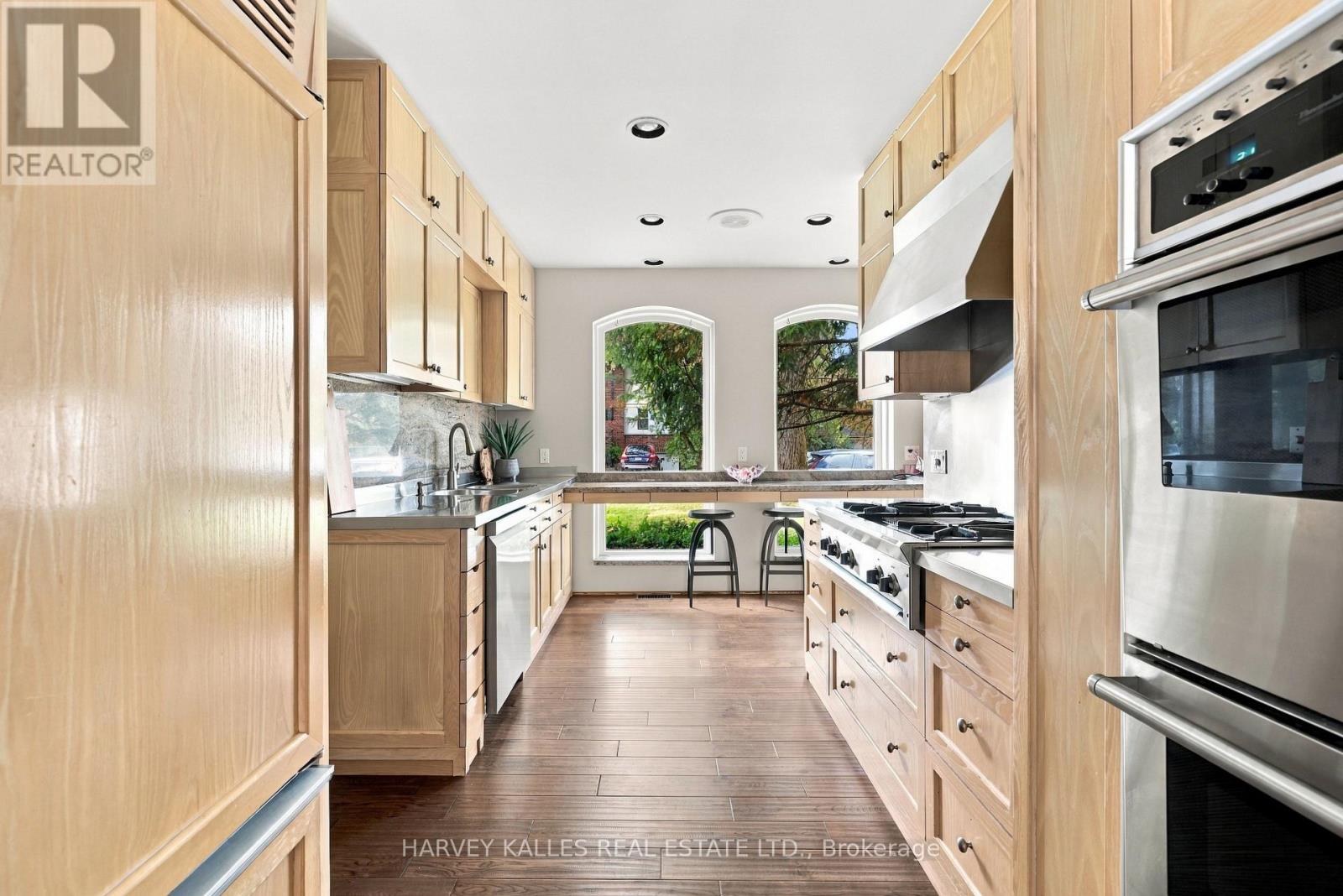 148 Strathallan Boulevard Property Photo 18