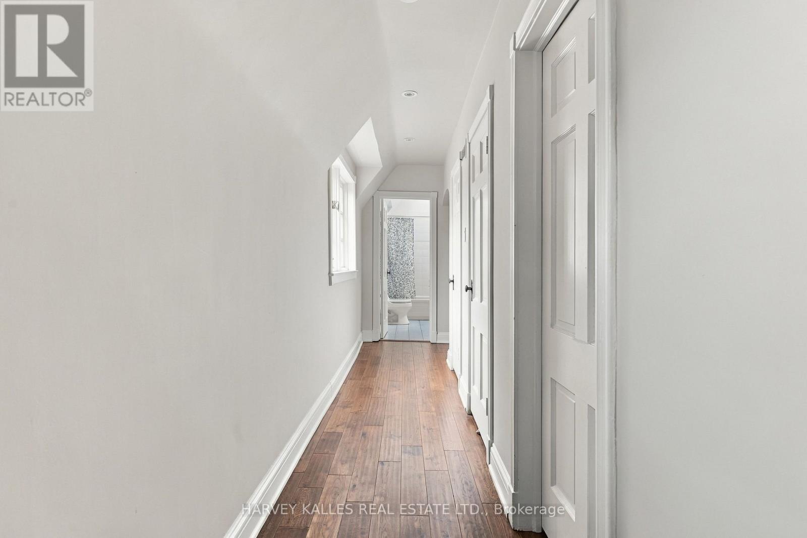 148 Strathallan Boulevard Property Photo 36