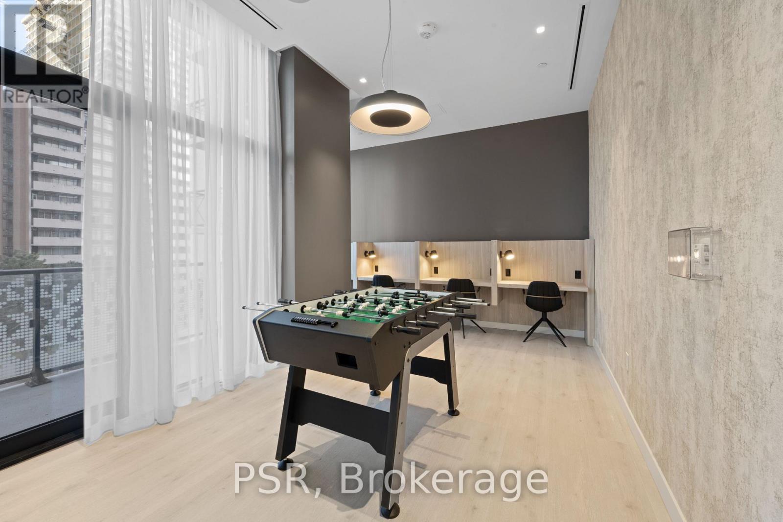 913 - 101 Roehampton Avenue Property Photo 26